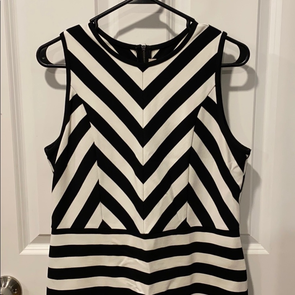 LOFT Sexy Striped Sleeveless Sheath Dress EUC - Picture 3 of 9